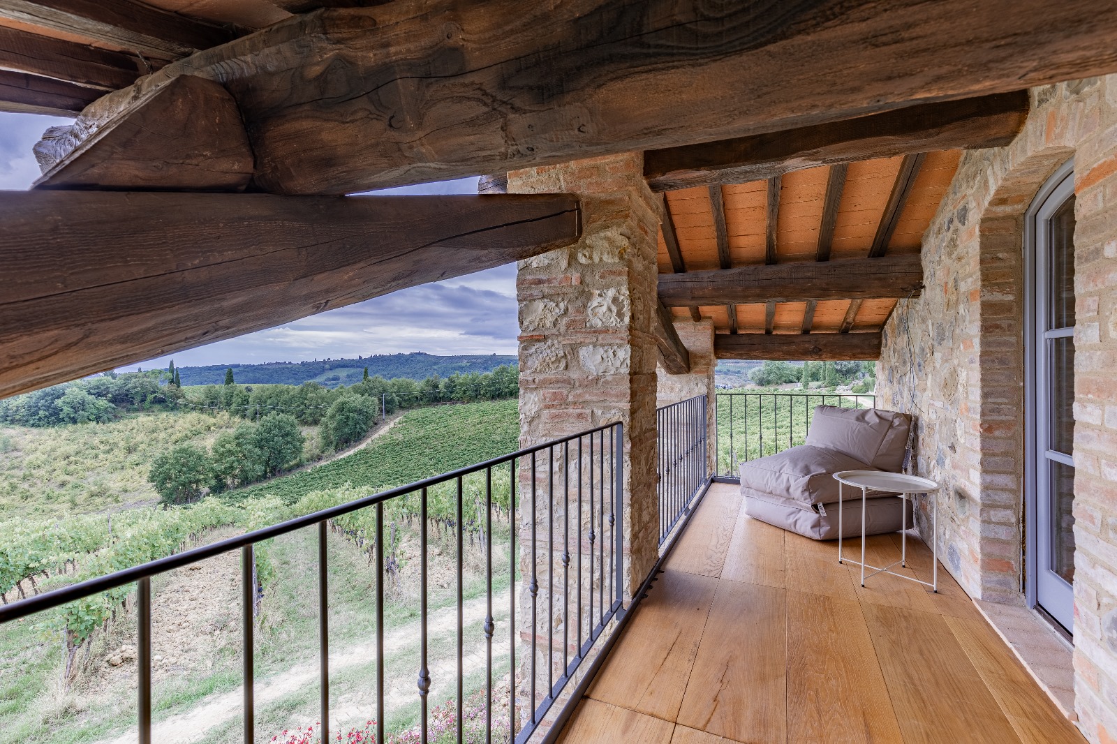 VILLA C (30)